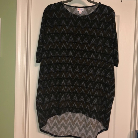 LuLaRoe Irma Top - Picture 1 of 4